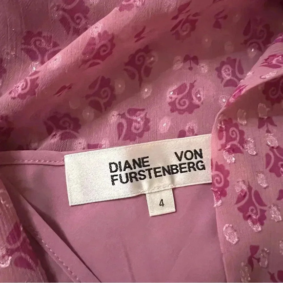 Diane Von Furstenberg Marci Rosa Dot Foxglove Top - Picture 3 of 6
